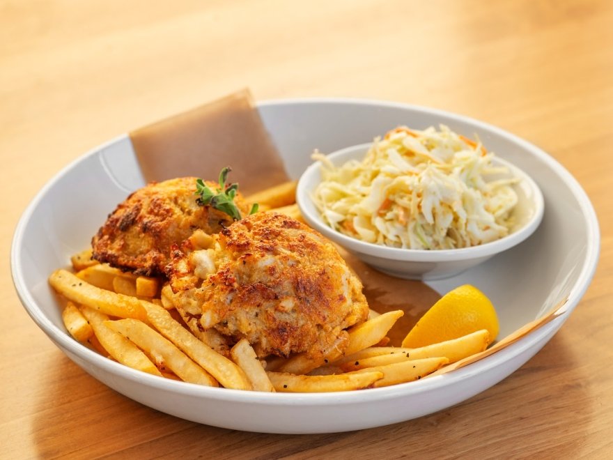 The Cove Bar and Grille