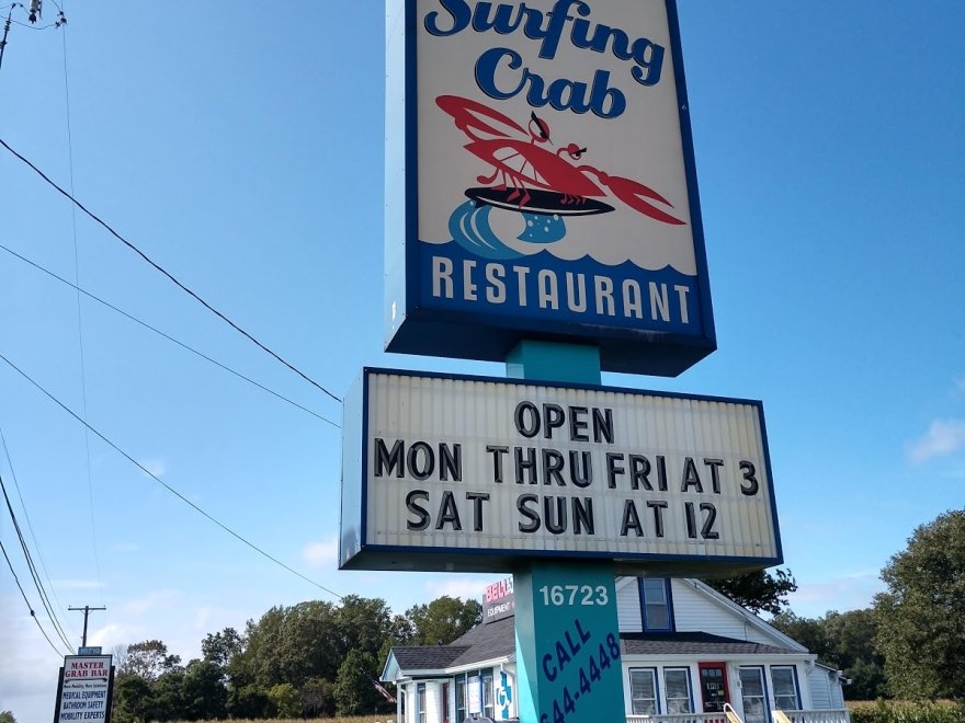 The Surfing Crab Restaurant and Bar