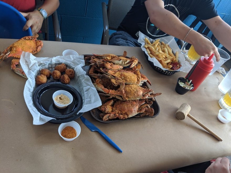 The Surfing Crab Restaurant and Bar