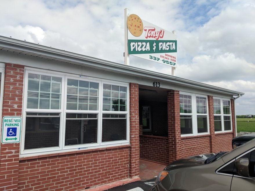 Tony's Pizza & Pasta