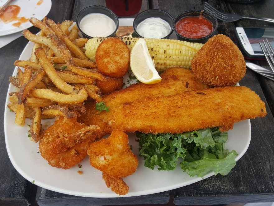 The Wheelhouse Restaurant and Bar