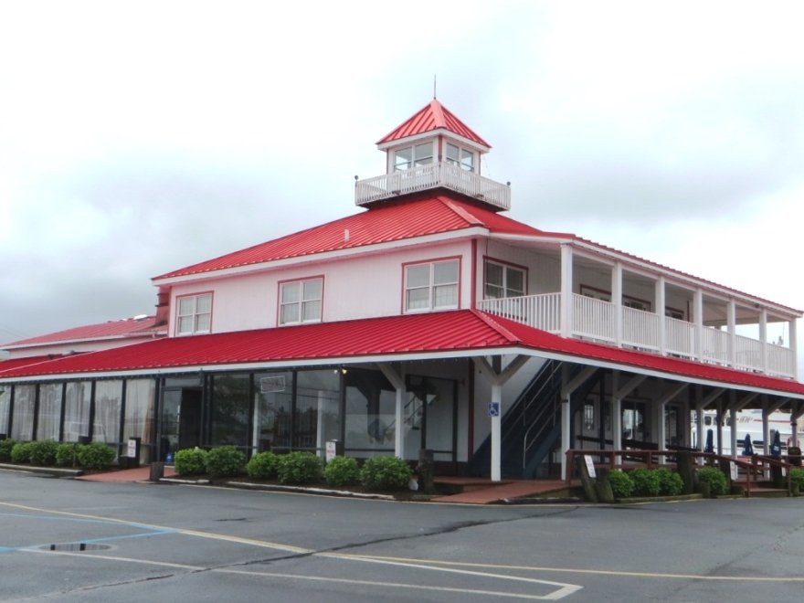 The Wheelhouse Restaurant and Bar