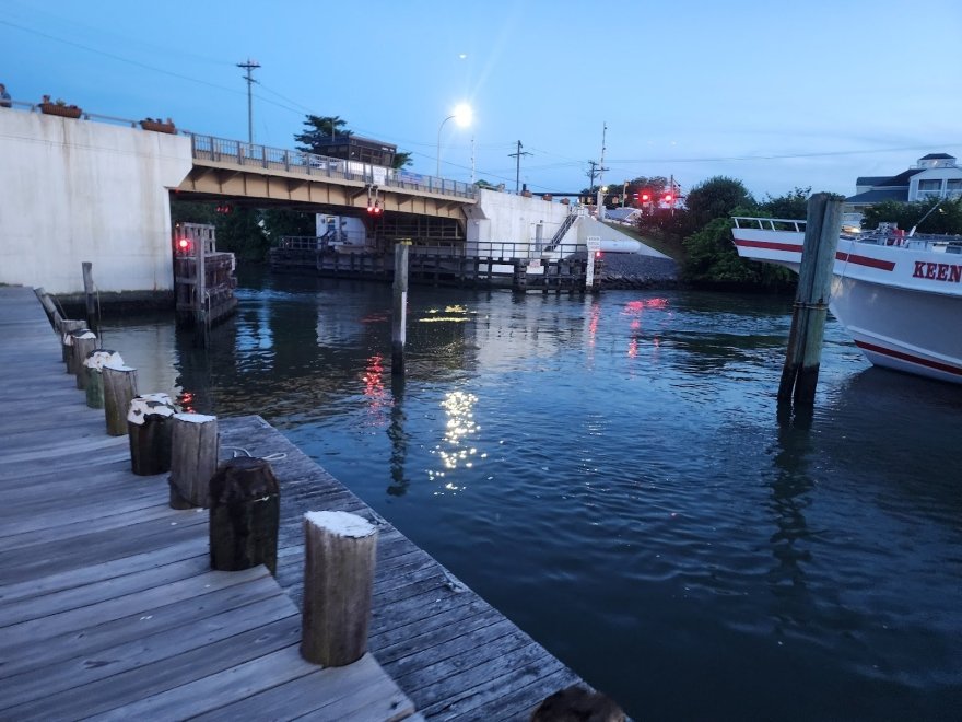 The Wheelhouse Restaurant and Bar