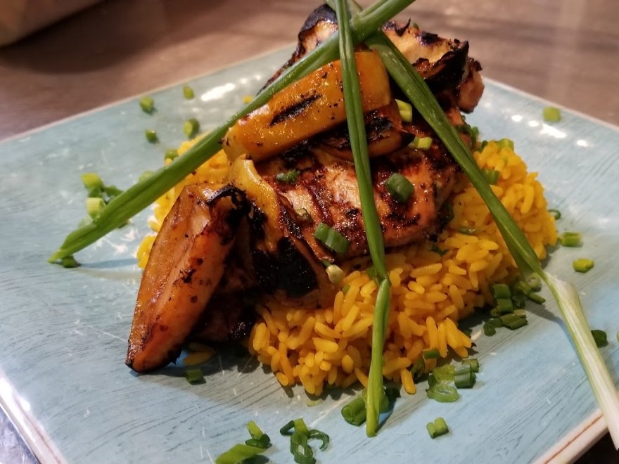 Yellowfin's Bar & Grill