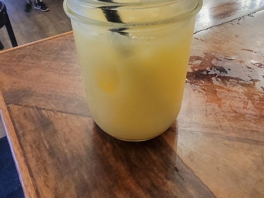 Yellowfin's Bar & Grill