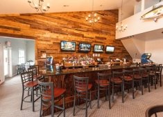 Yellowfin's Bar & Grill