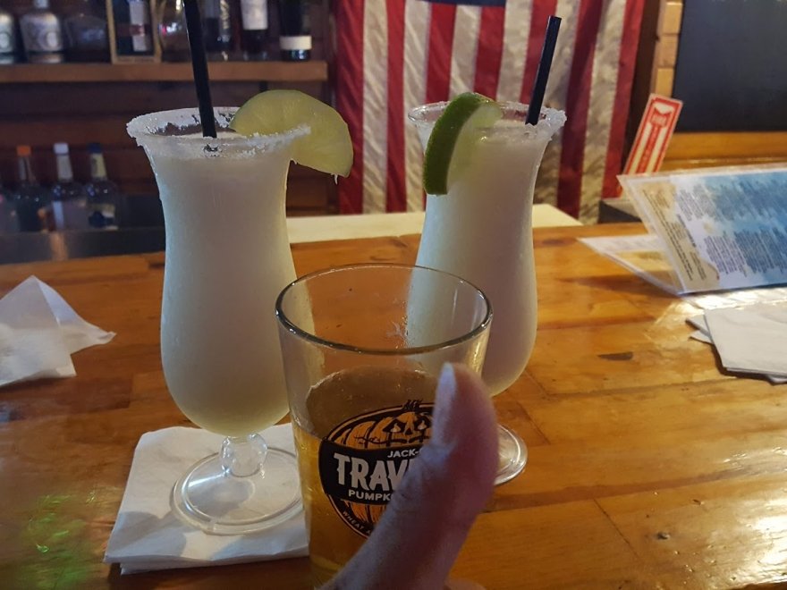 Zogg's Raw Bar & Grill & The Sea Hogg Food Truck