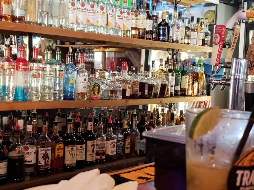 Zogg's Raw Bar & Grill & The Sea Hogg Food Truck