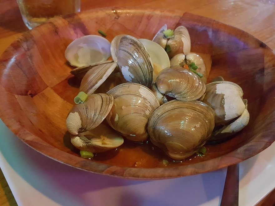 Zogg's Raw Bar & Grill & The Sea Hogg Food Truck