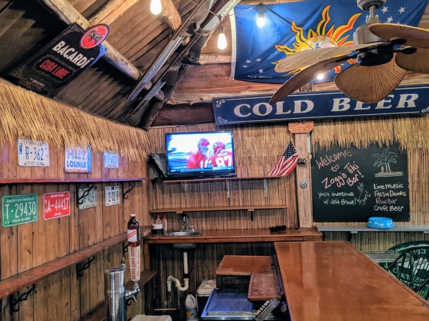 Zogg's Raw Bar & Grill & The Sea Hogg Food Truck