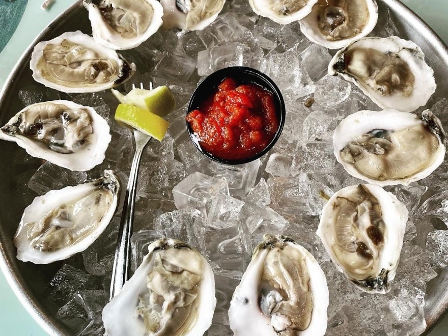 Zogg's Raw Bar & Grill & The Sea Hogg Food Truck