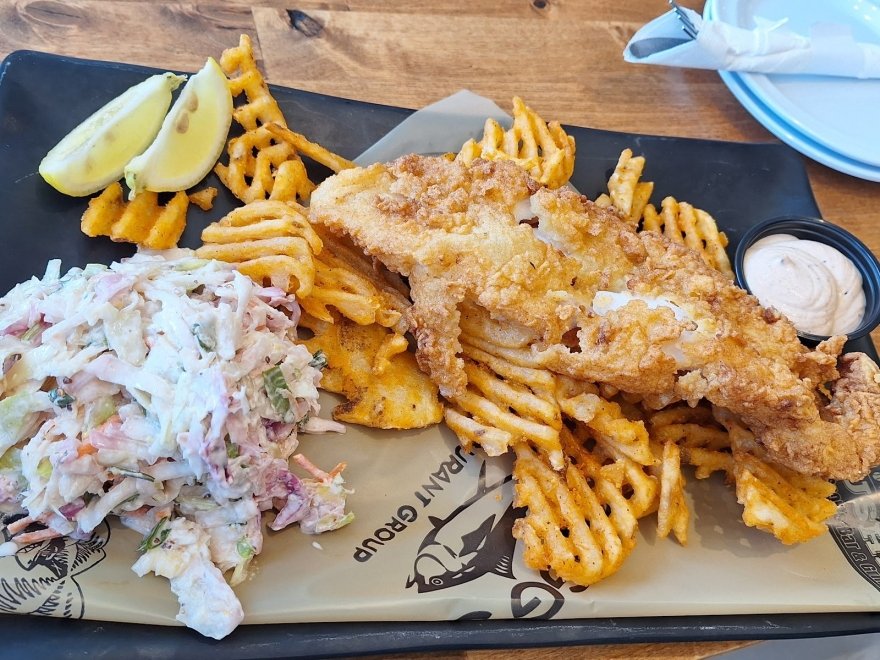 Zogg's Raw Bar & Grill & The Sea Hogg Food Truck