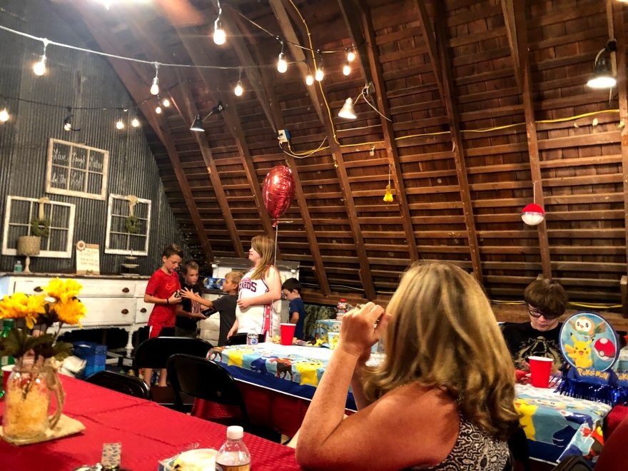 Red Barn Country Store