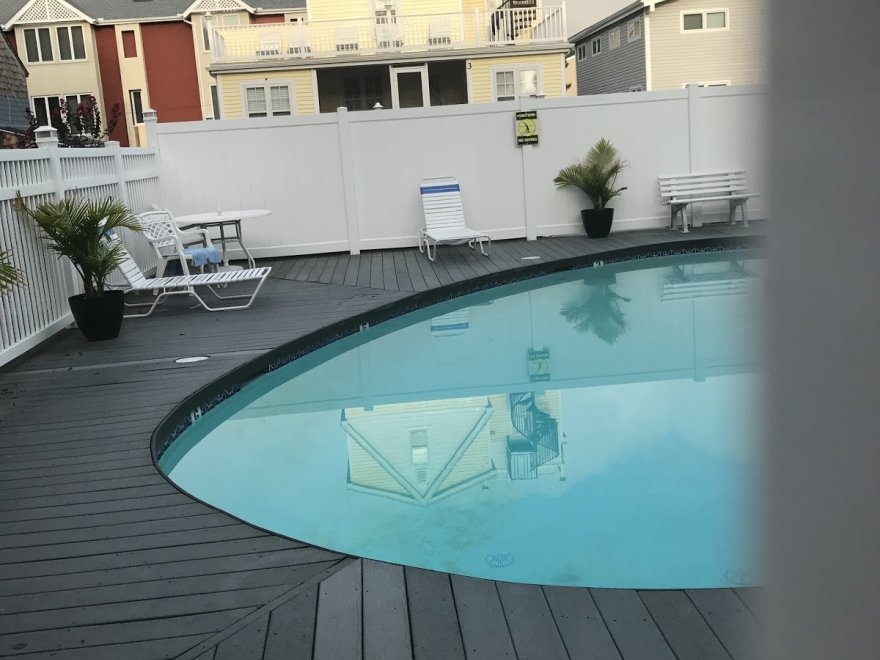 The Surf Club Oceanfront Hotel