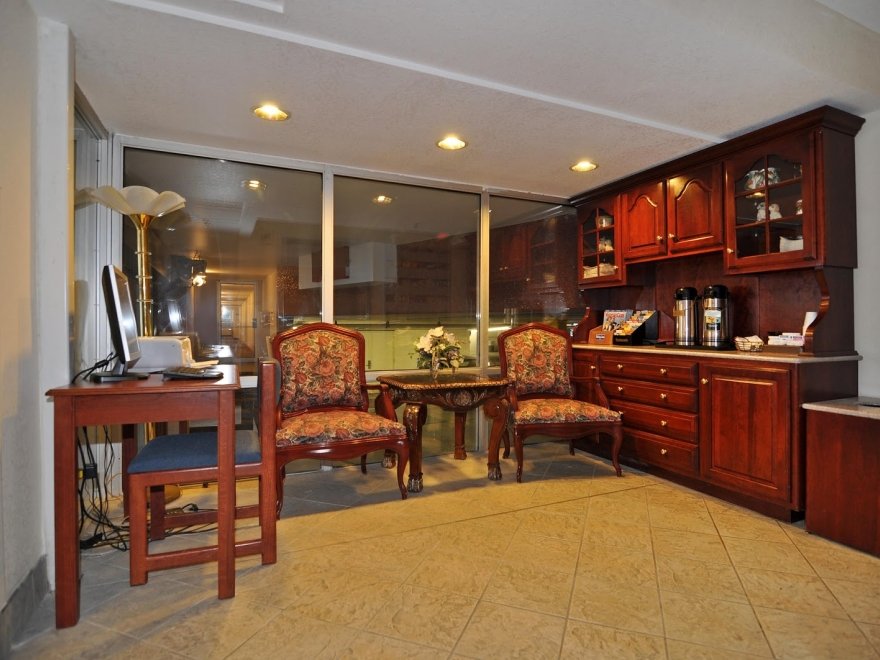 The Gold Leaf Hotel of Dewey-Rehoboth Beach