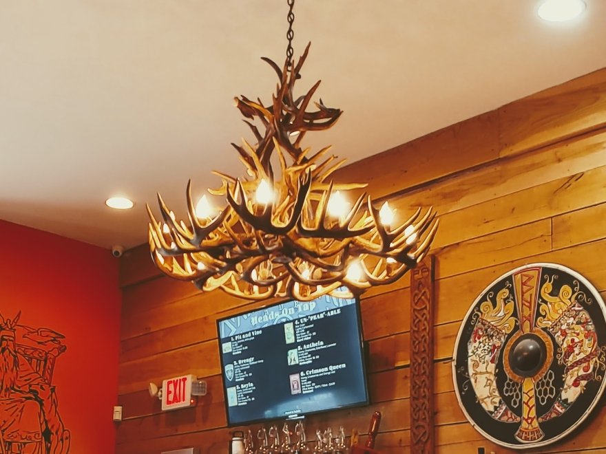 THE BRIMMING HORN MEADERY