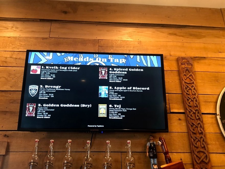 THE BRIMMING HORN MEADERY